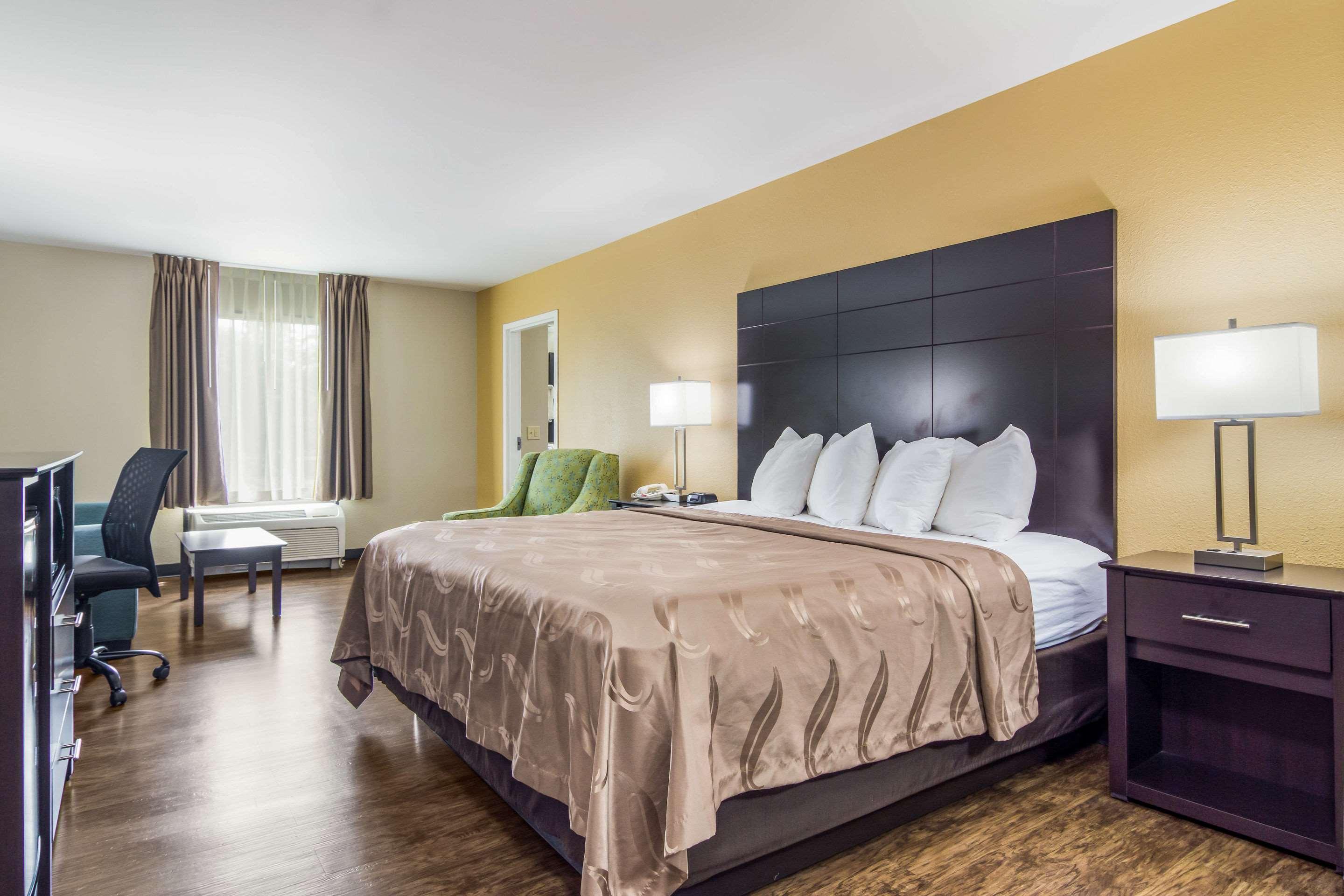Quality Inn & Suites Canton, Ga Экстерьер фото